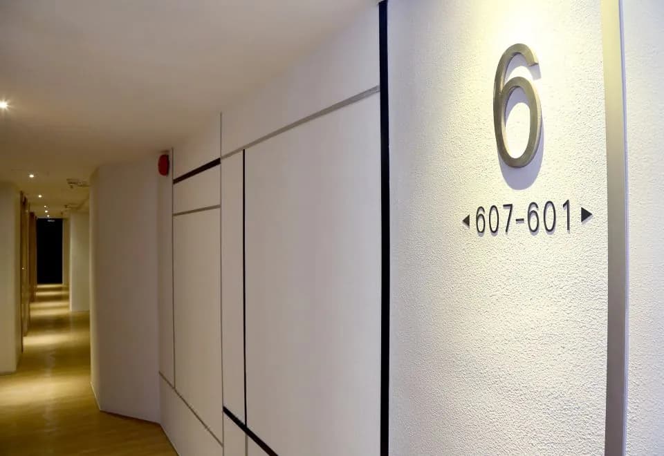 Bluejay Residences