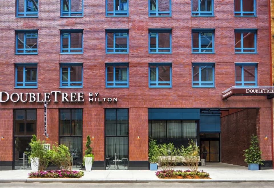 Doubletree by Hilton New York Times Square West