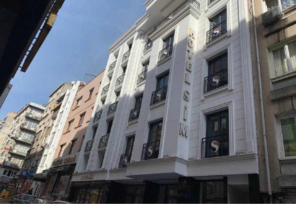 Sim Hotel