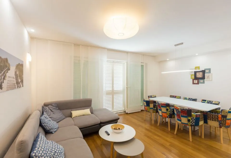 Antonio's Luxury Suites