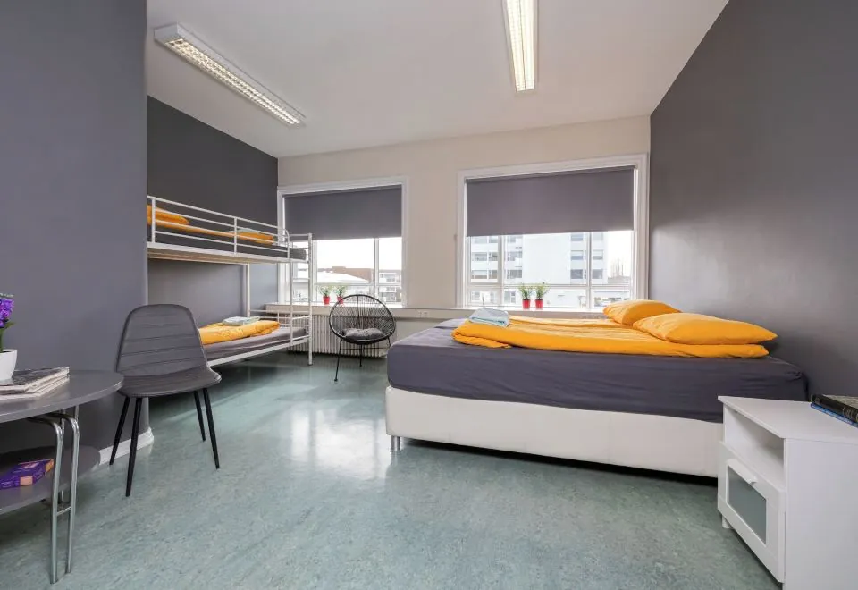 Hostel B47