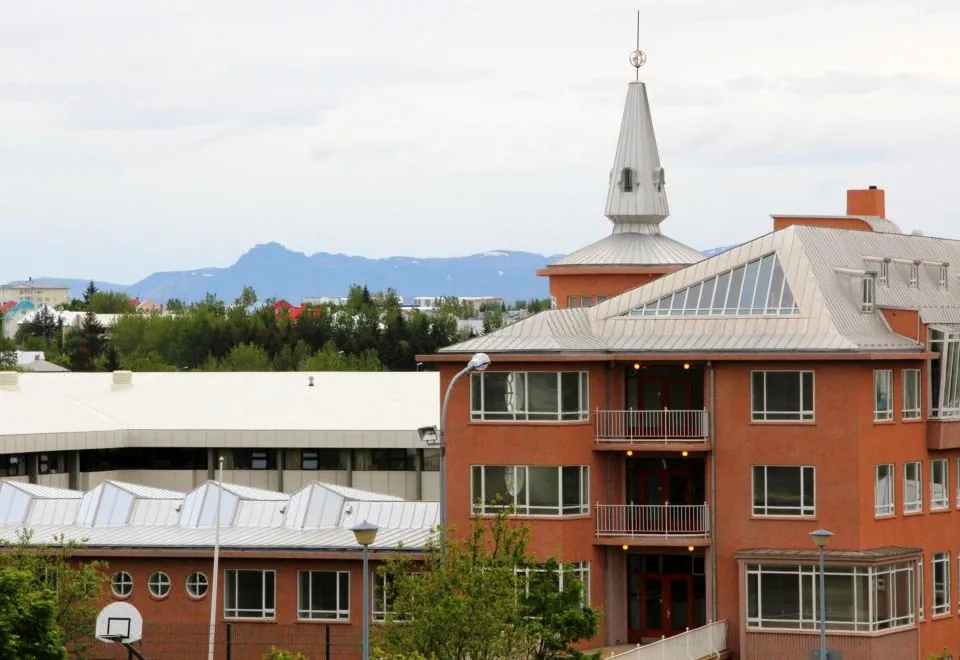 Hostel B47