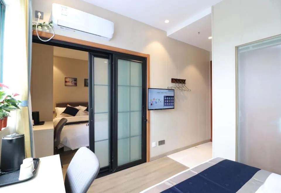 Zsmart Zhishang Hotel (Shanghai Zhangjiang Road subway station store
