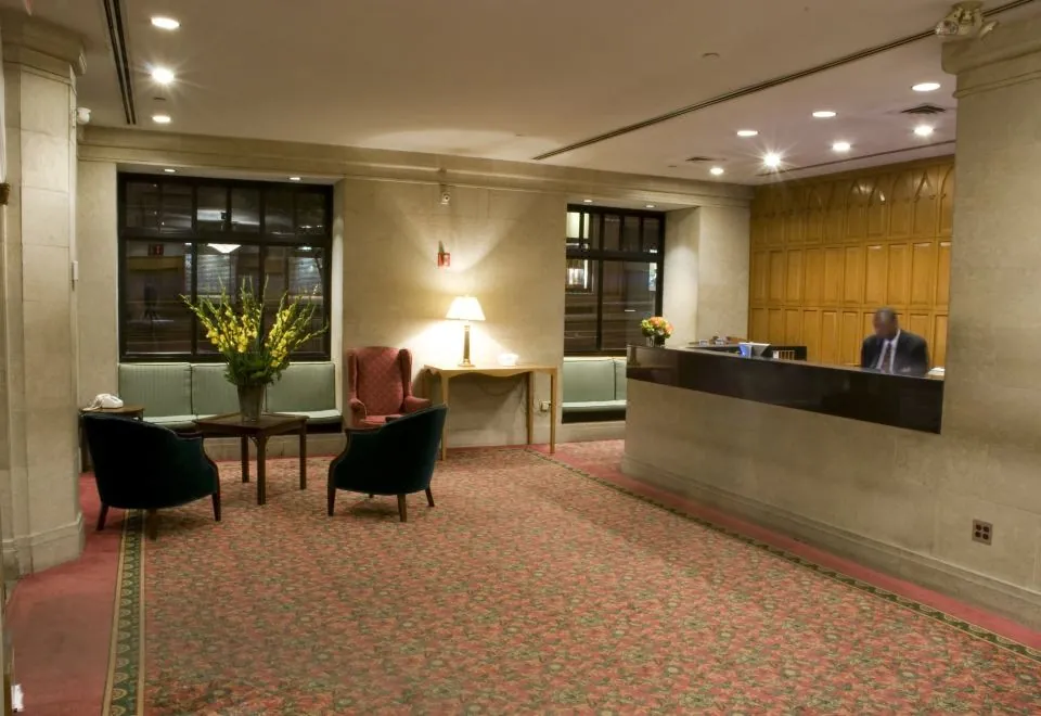 Salisbury Hotel