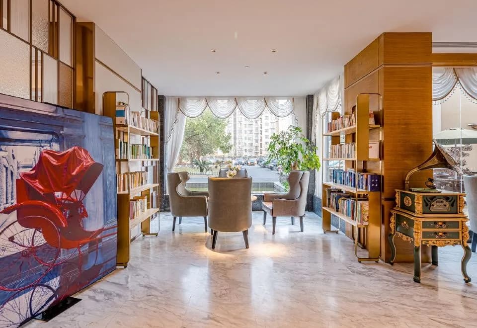 Metropolo Lujiazui Jinqiao Garden Hotel