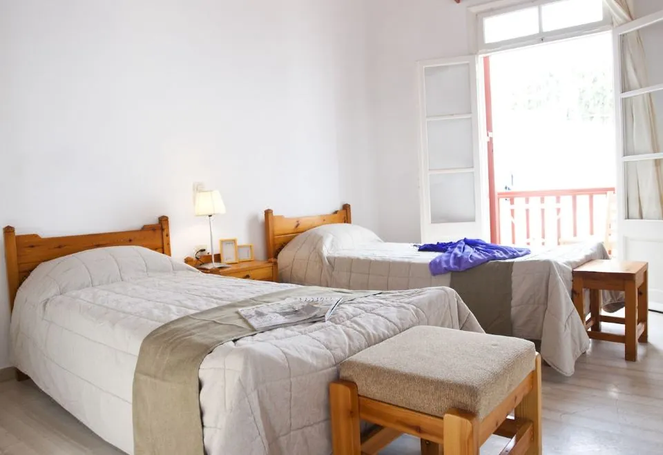 Dimitra Pension
