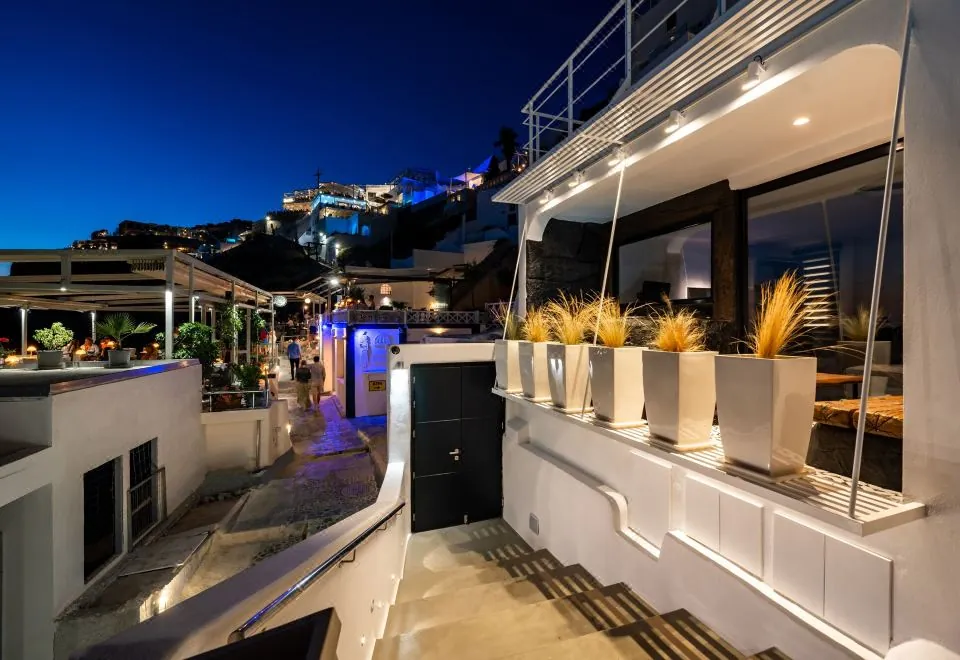 Daydream Luxury Suites
