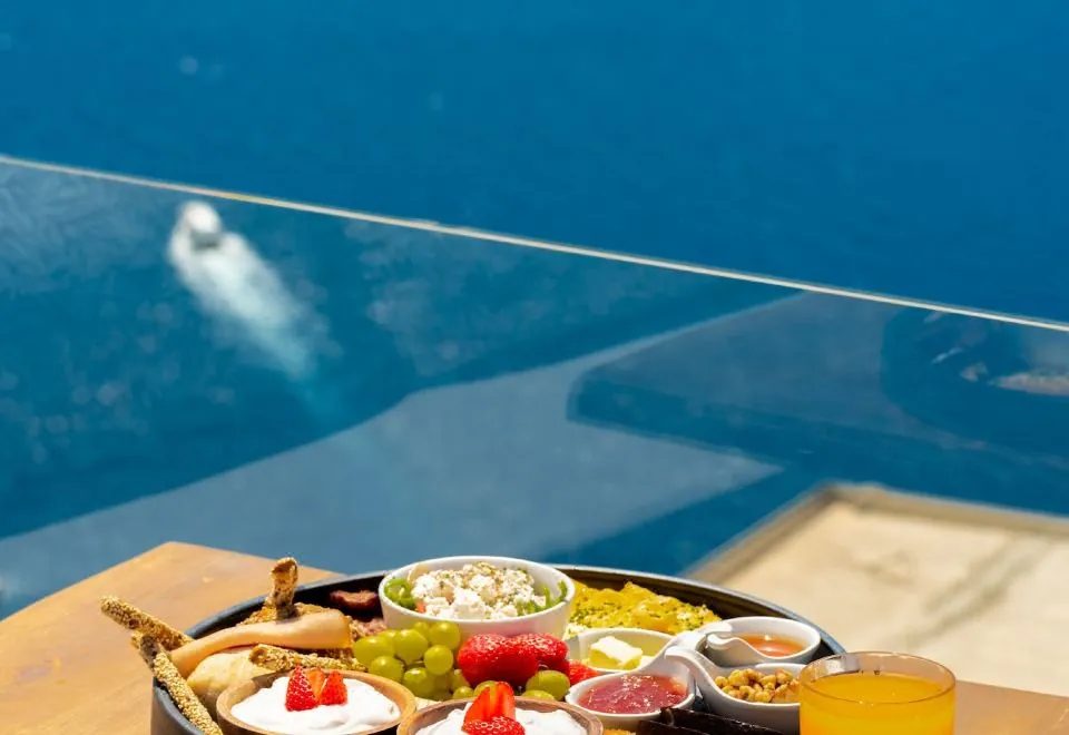 Daydream Luxury Suites