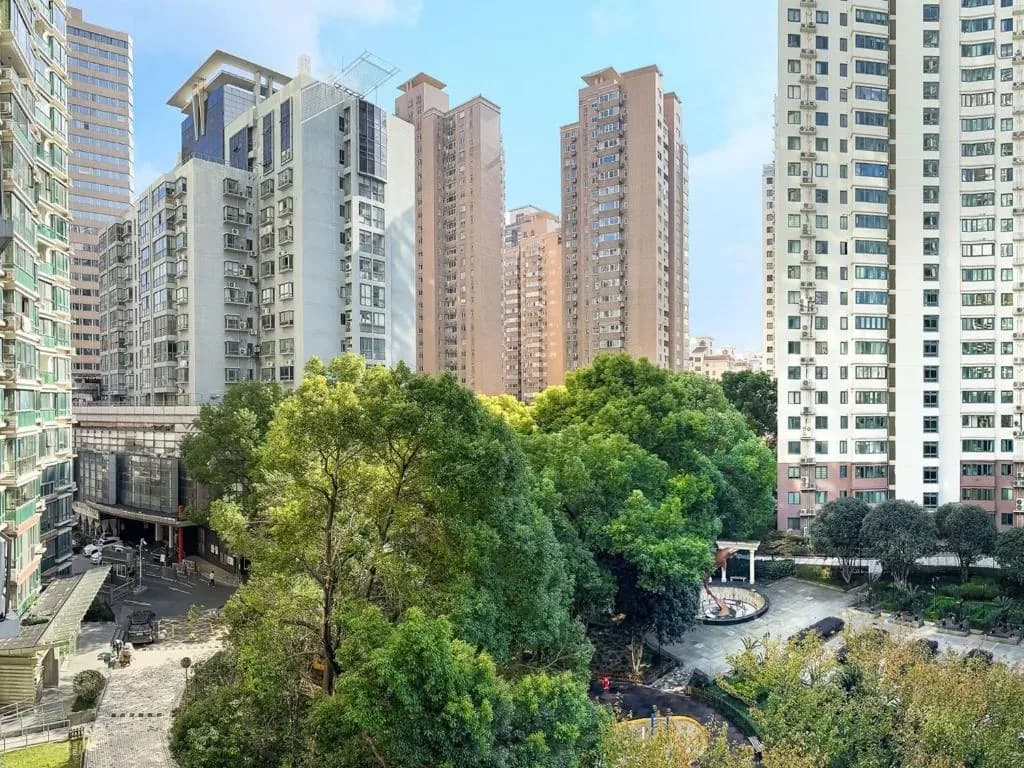 Shanghai Tyms 3Bedroom &2BathroomAPT Near Stadium