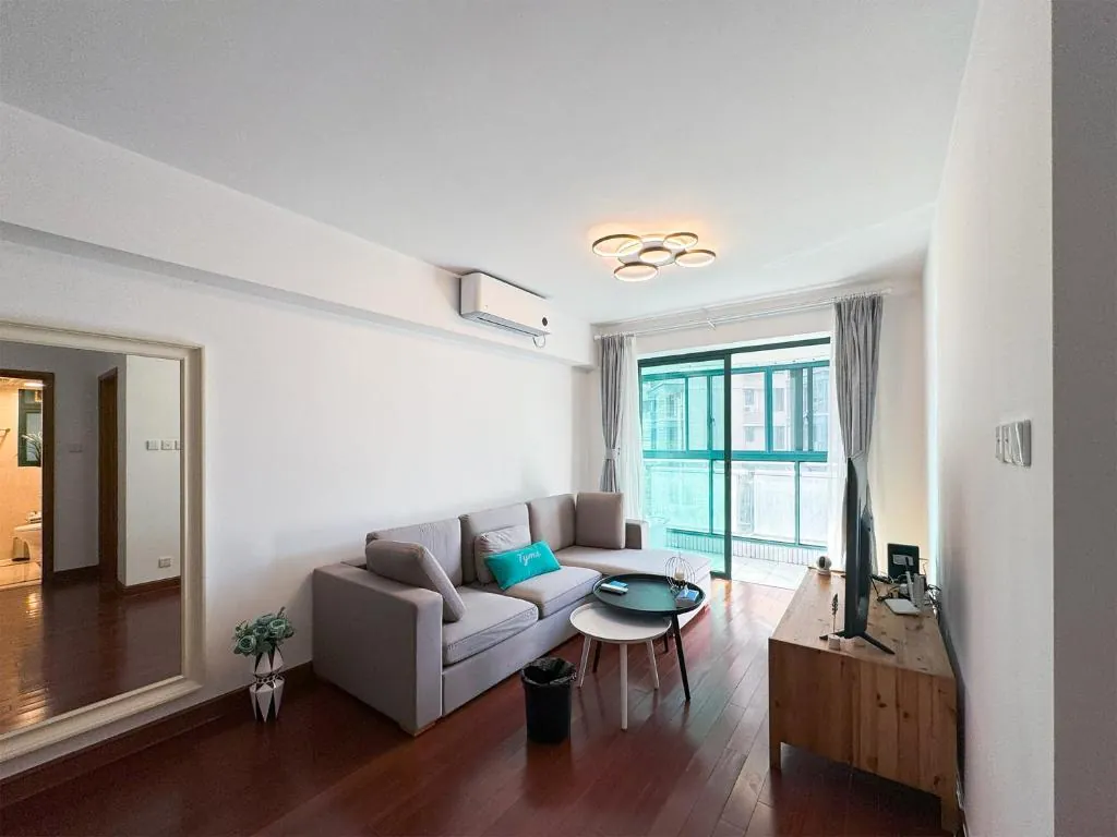 Shanghai Tyms 2Bedroom  Near ITC Xujiahui Line1/11