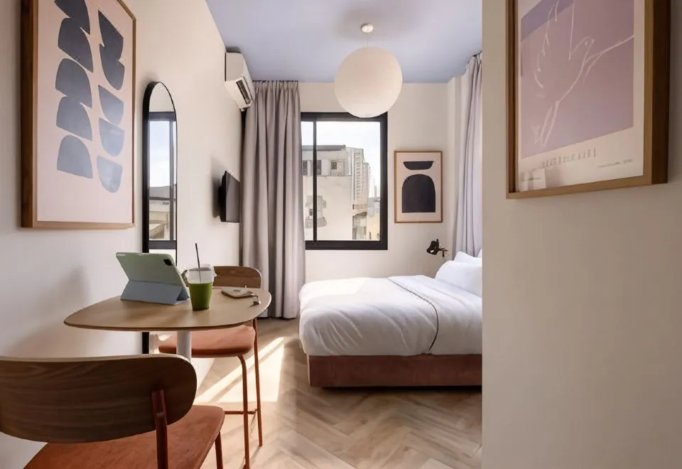 Monochrome - an Autonomous Hotel by Loginn