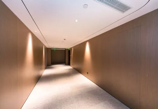 Ji Hotel(Shanghai Lujiazui Mall Road store)