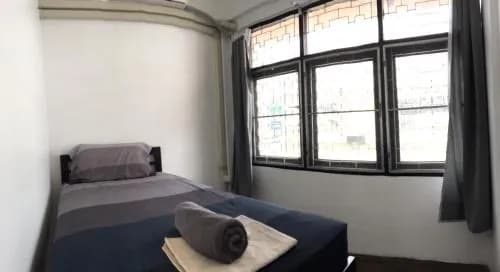 42 Guesthouse