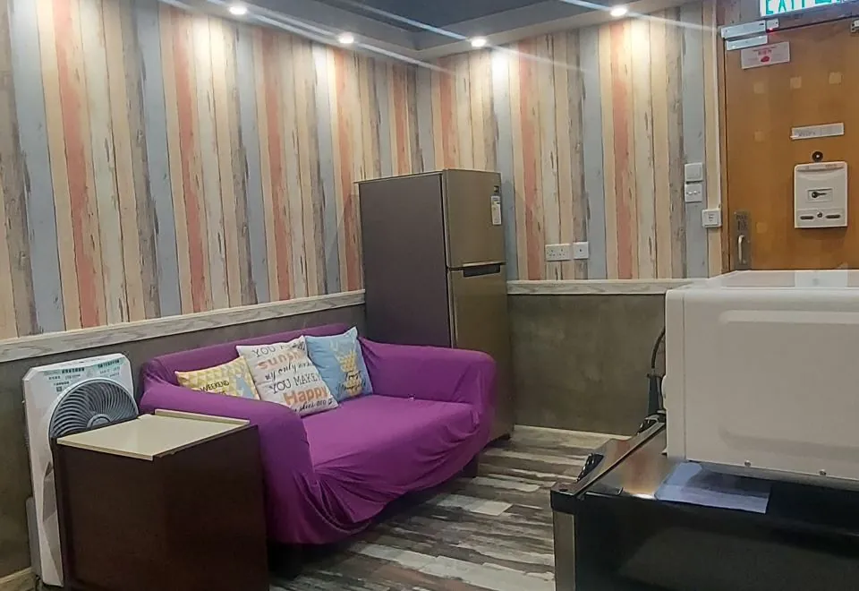 Apple Hostel
