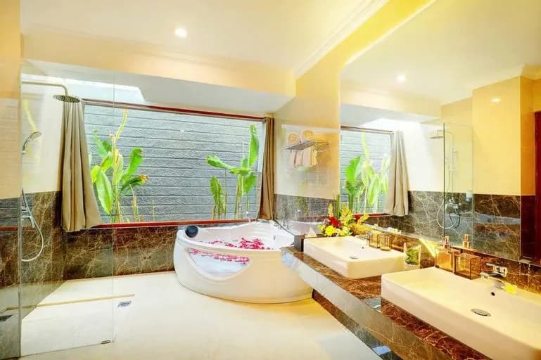 Villa Alessandra Seminyak - 5 Bedroom Pool Villa