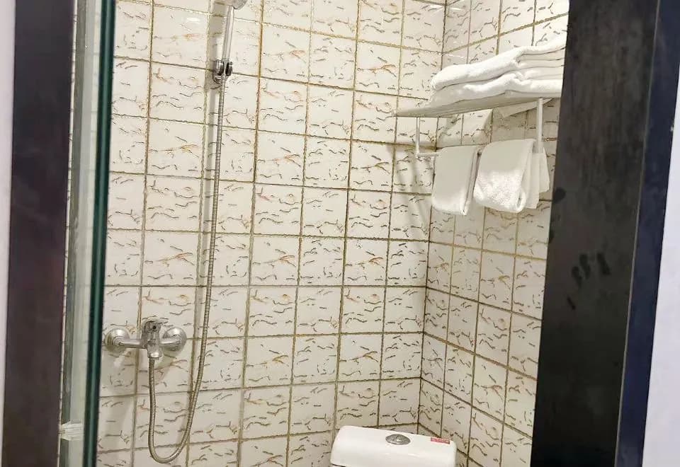 Shanghai Fangcheng Hotel