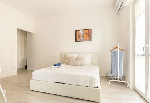 Alessia's Flat- Milano M3 Corvetto