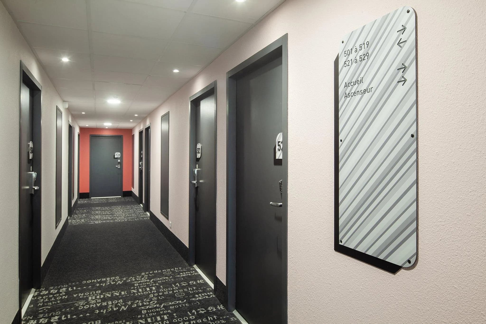 Hotel Paris Saint-Ouen