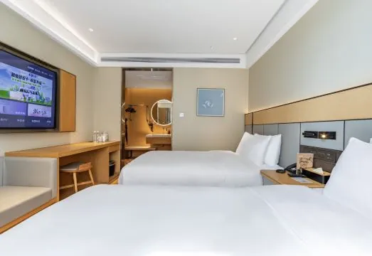 Ji Hotel Shanghai Xujiahui Caobao Road Subway Station