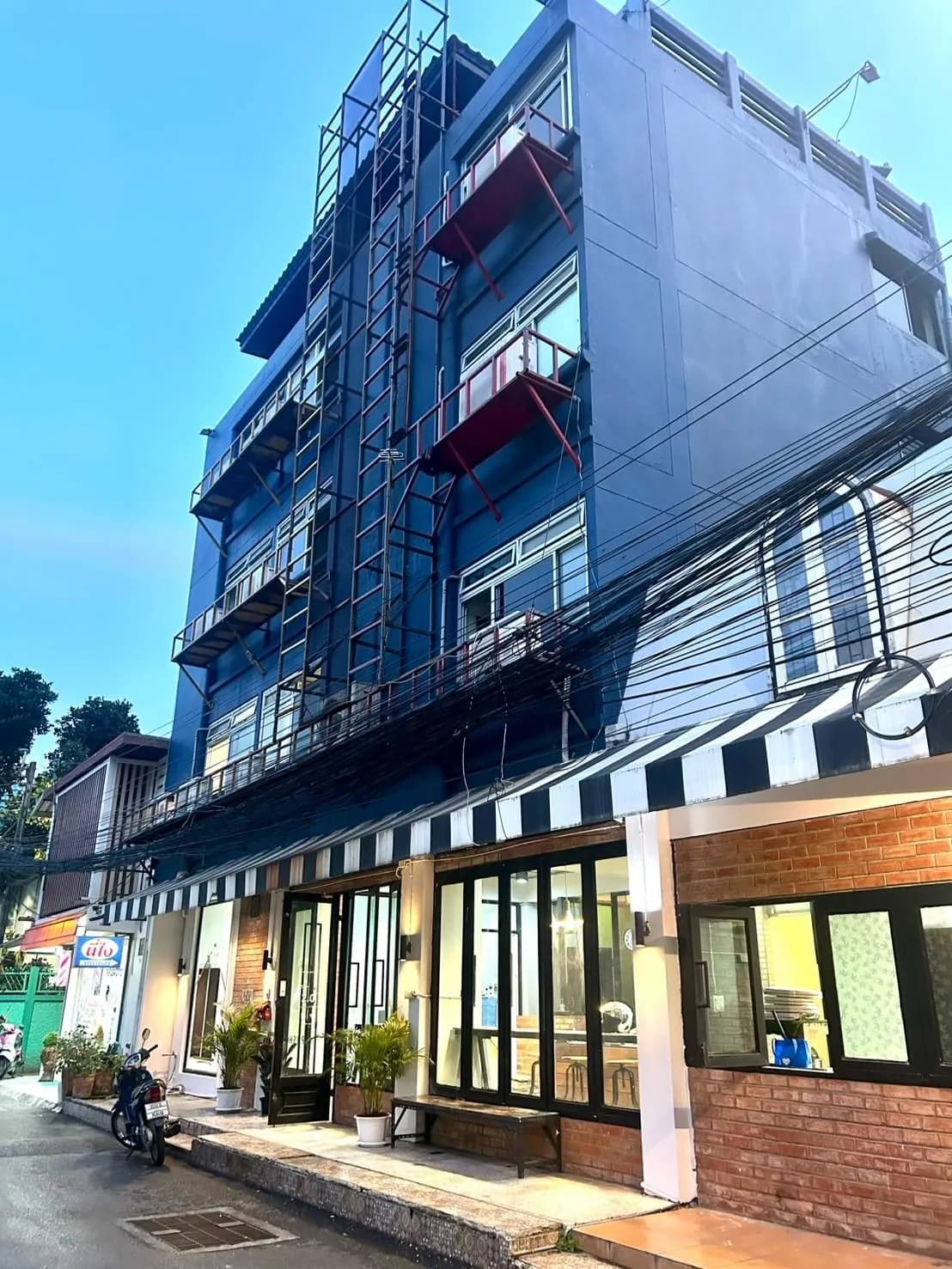 Teatel Ratchada Hotel