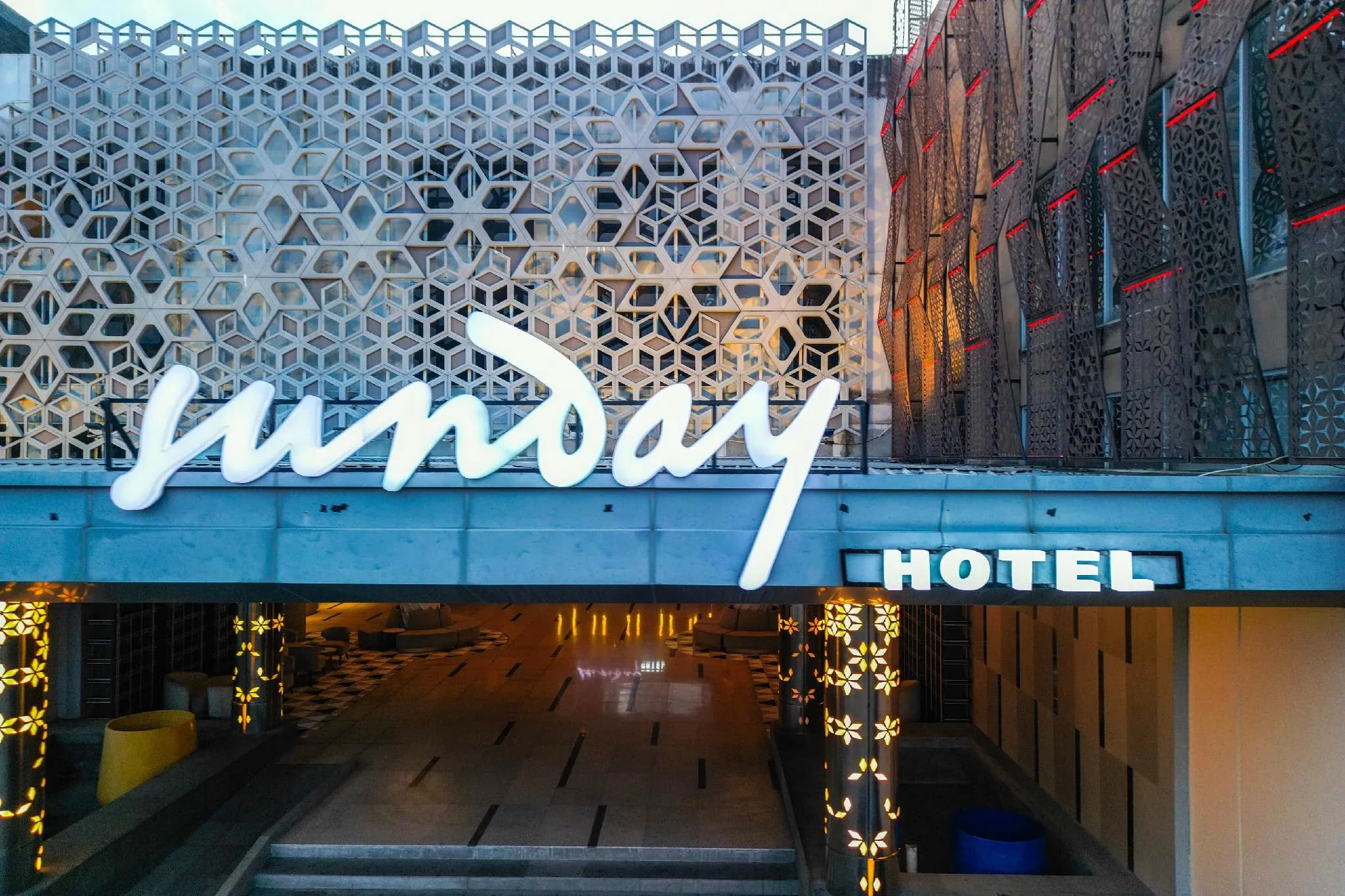 Sunday Hotel Sunset Road Near Trans Studio Mall