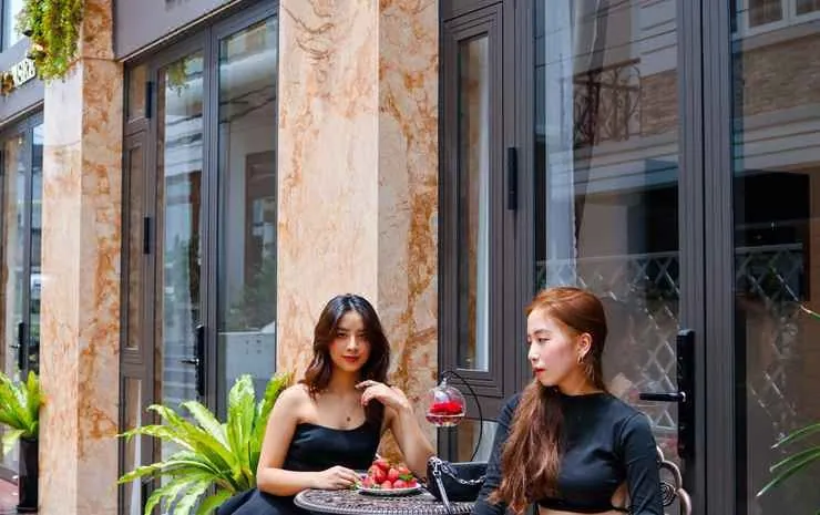 La Fleur Premium Central Apartment Hotel