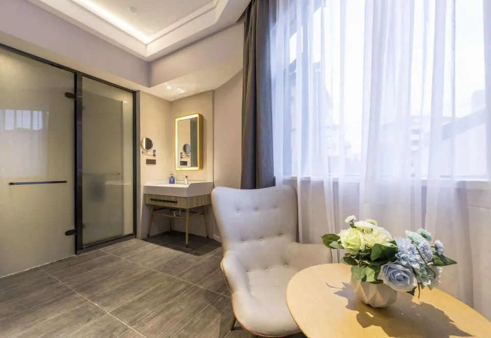 Hanting Shanghai Lujiazui Oriental Pearl New Hotel