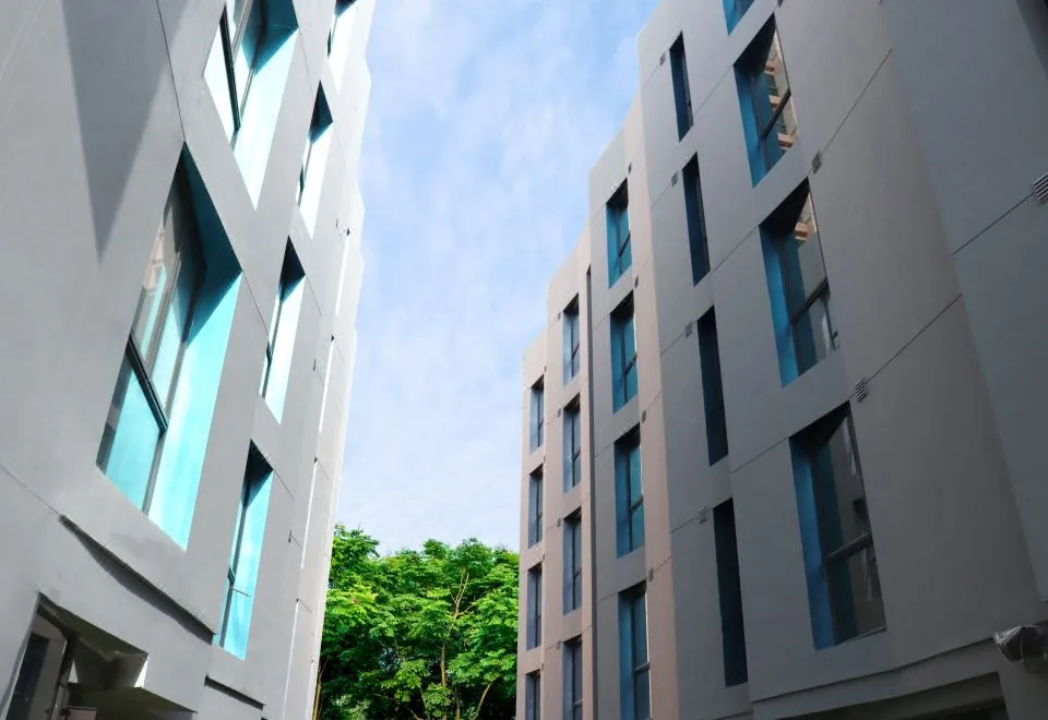 The Quarter Silom by Uhg