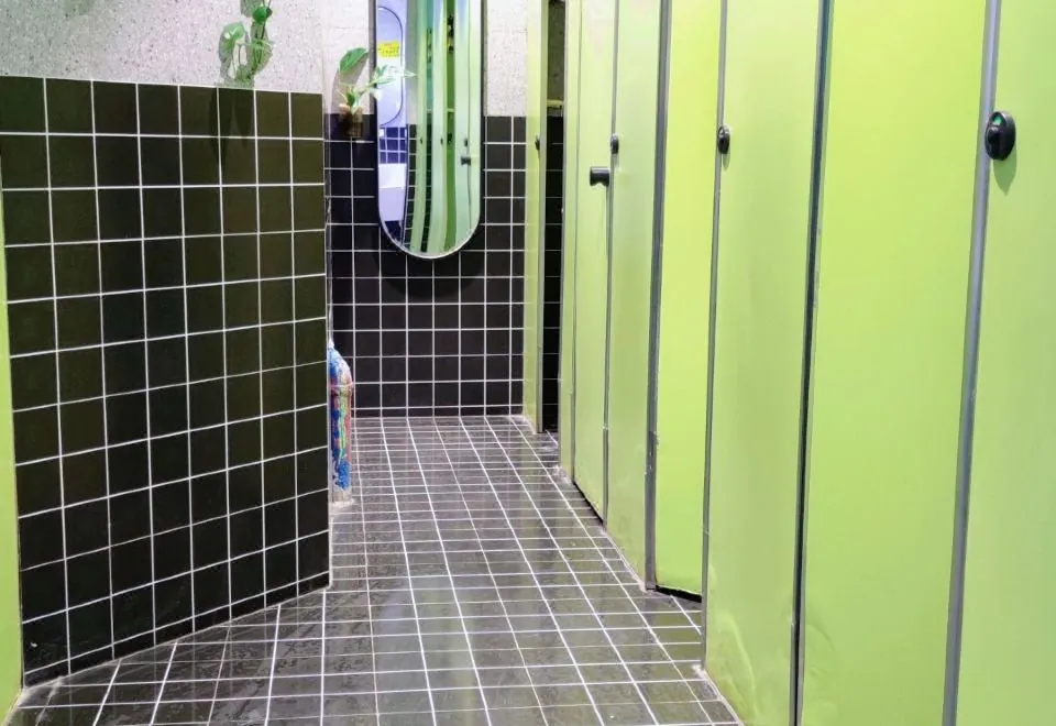 YeSuXiaoXing Youth Hostel