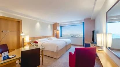 Hyatt Regency Dubai - Corniche