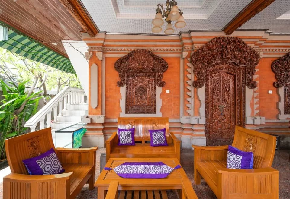 OYO 4003 Ceria Guesthouse Seminyak