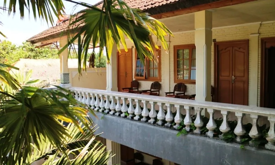 Semawang Beach Hotel