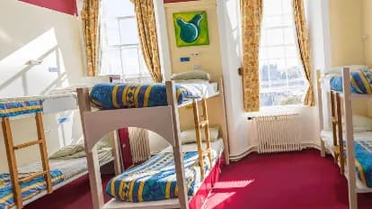 Castle Rock Hostel - Adult Only