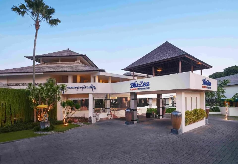 Blu-Zea Resort by Double-Six
