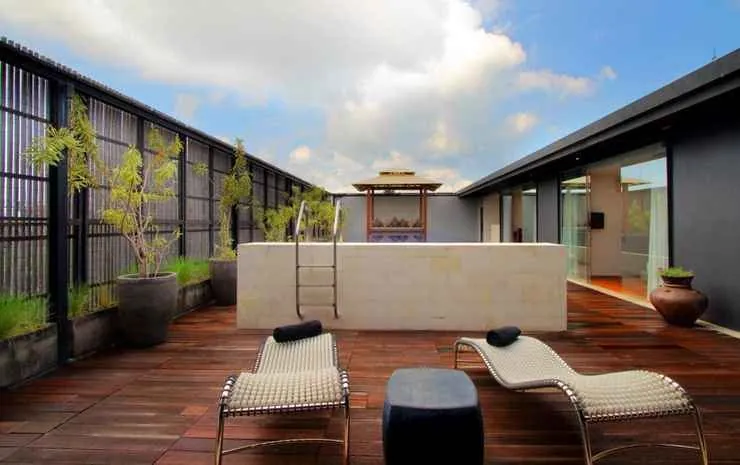 One Eleven Retreat