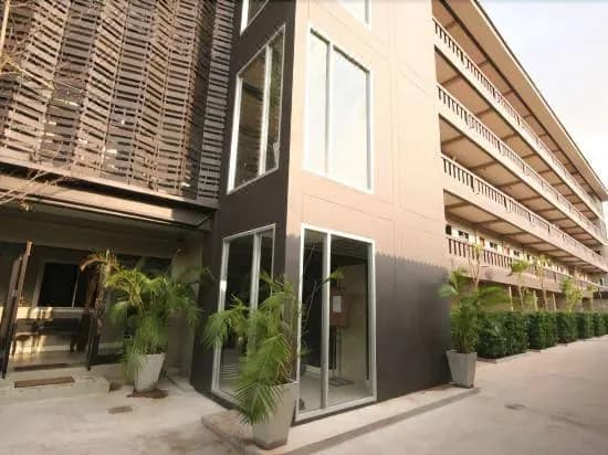 Ploen Pattaya Residence by Tolani