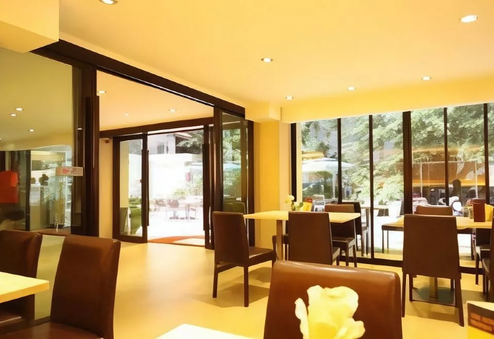 The Golden Ville Boutique Hotel and Spa