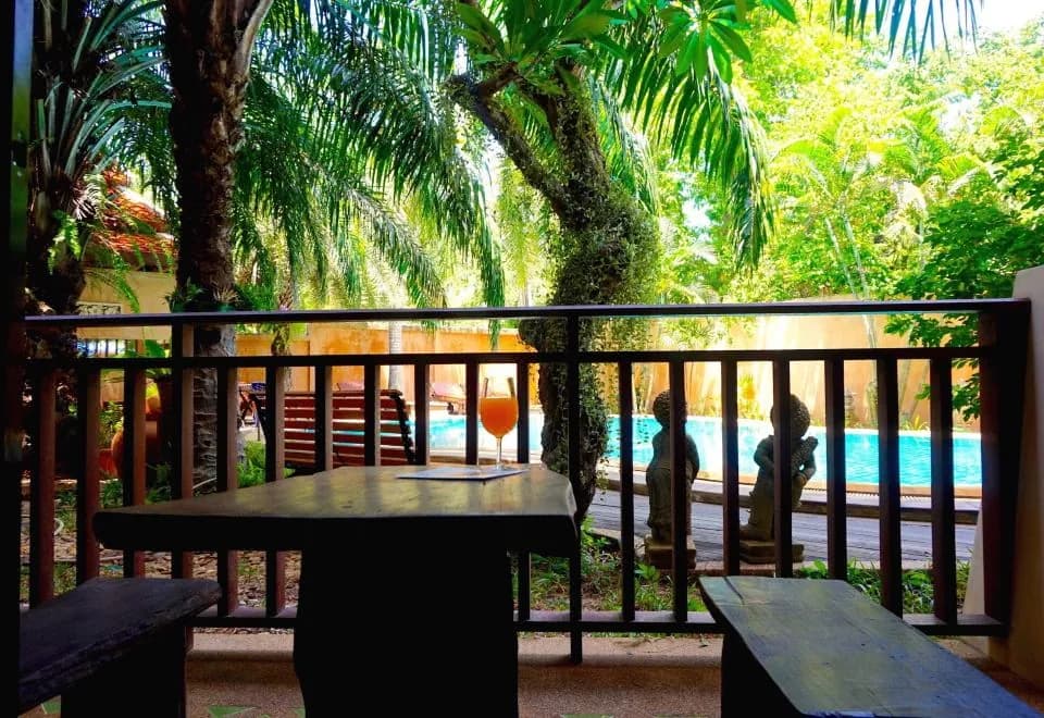 Thai Pura Resort