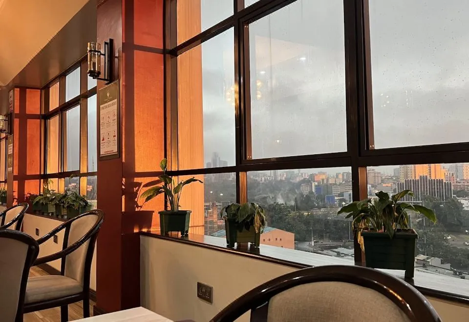 Hemak Suites