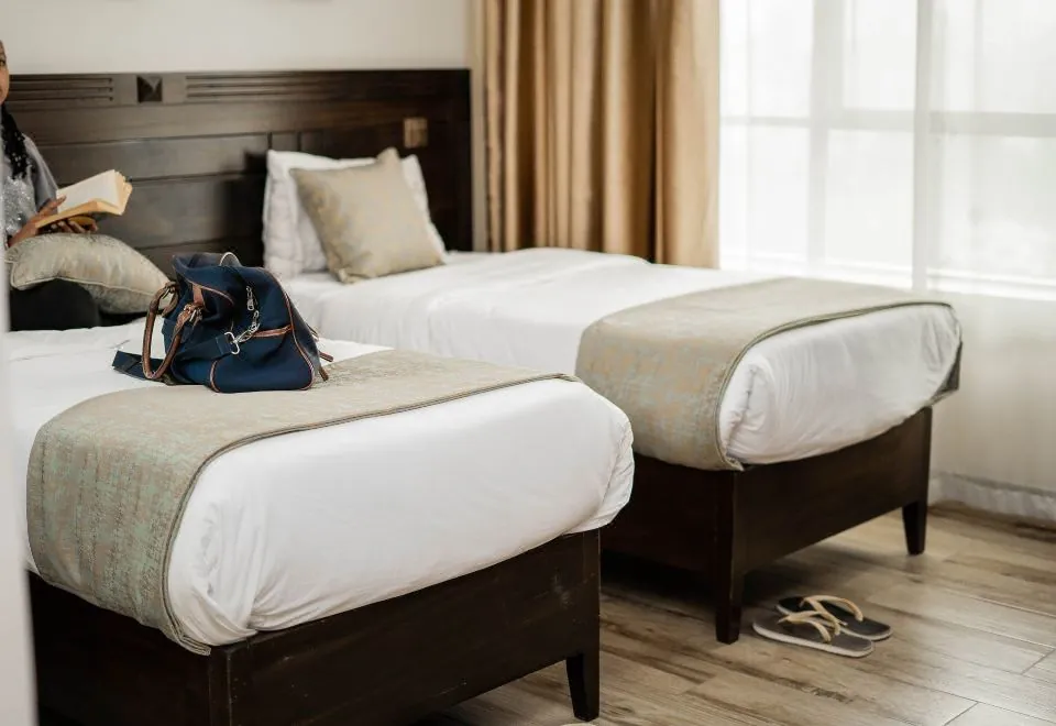 Hemak Suites