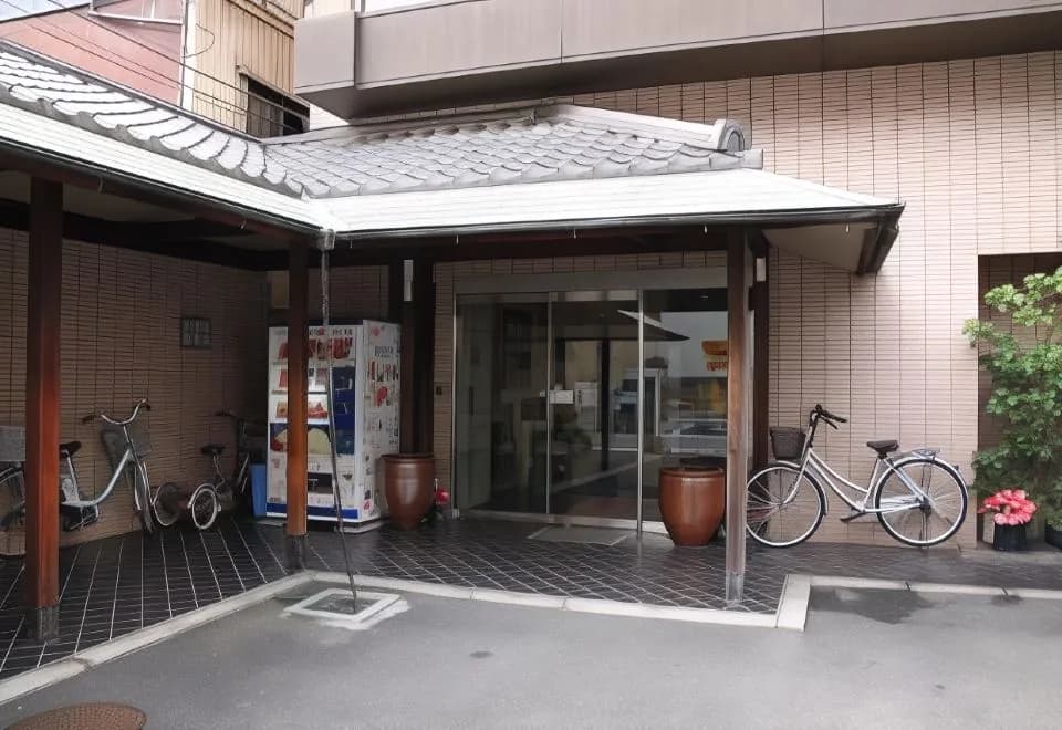 Osaka Ryokan Kuramoto