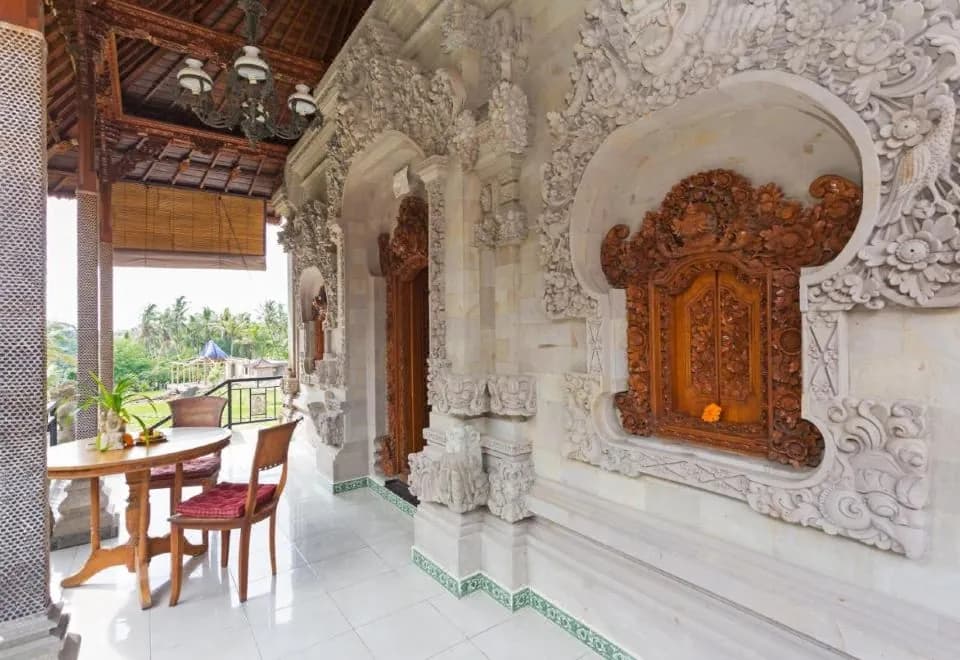 Bali Moon Guest House