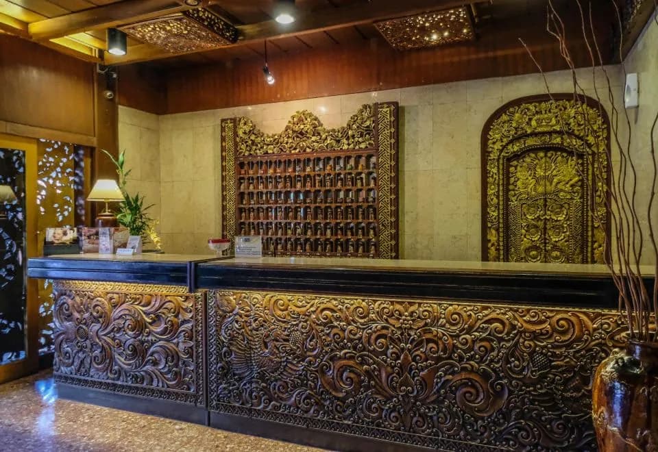 Puri Artha Hotel
