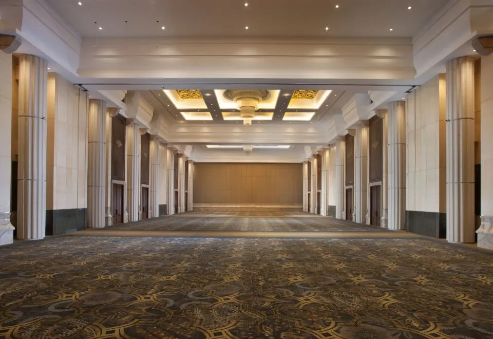 Hotel Tentrem Yogyakarta