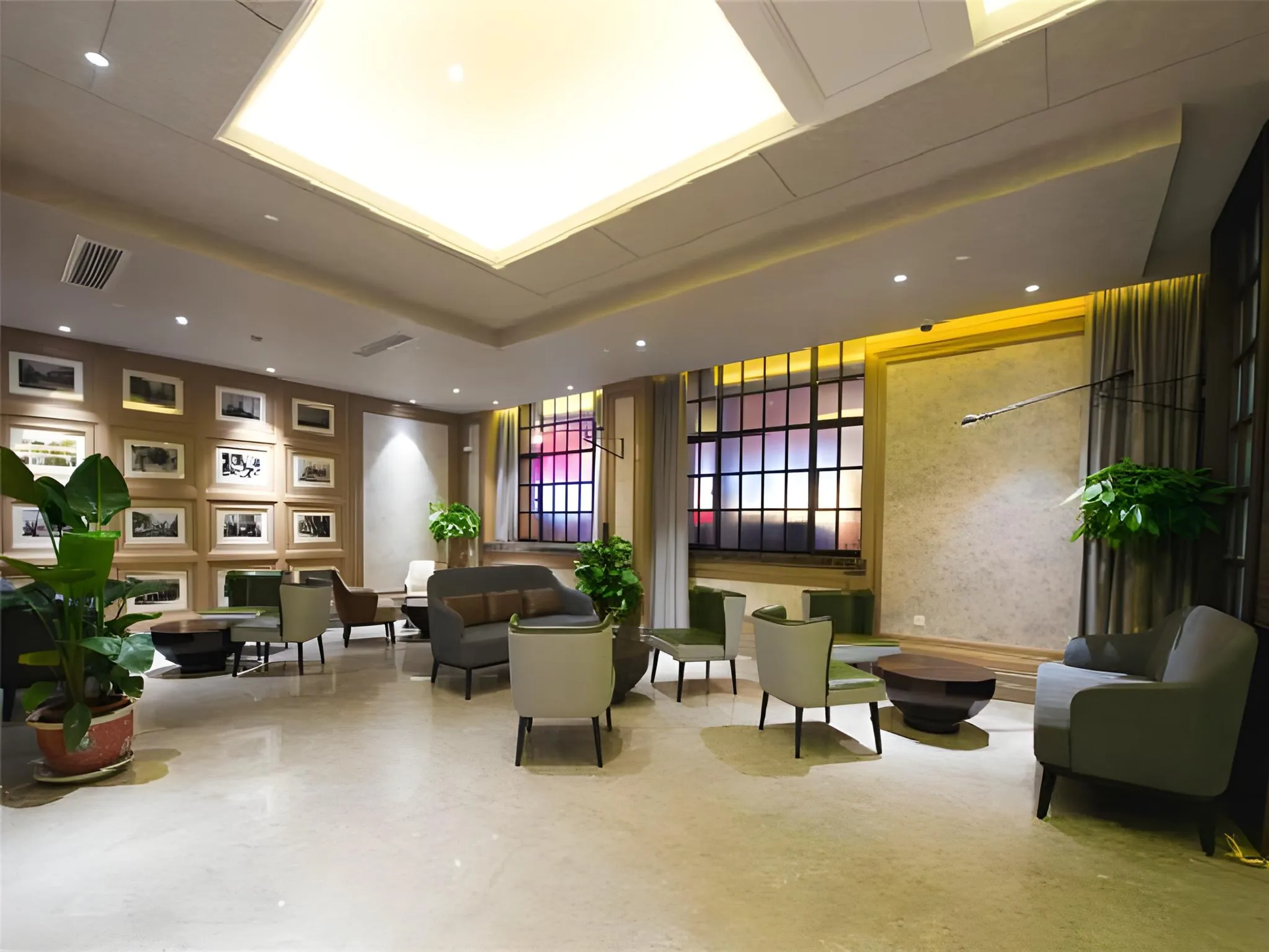 Jinjiang Metropolo Classiq Shanghai Nanjing Road Walking Street Nanjing Hotel