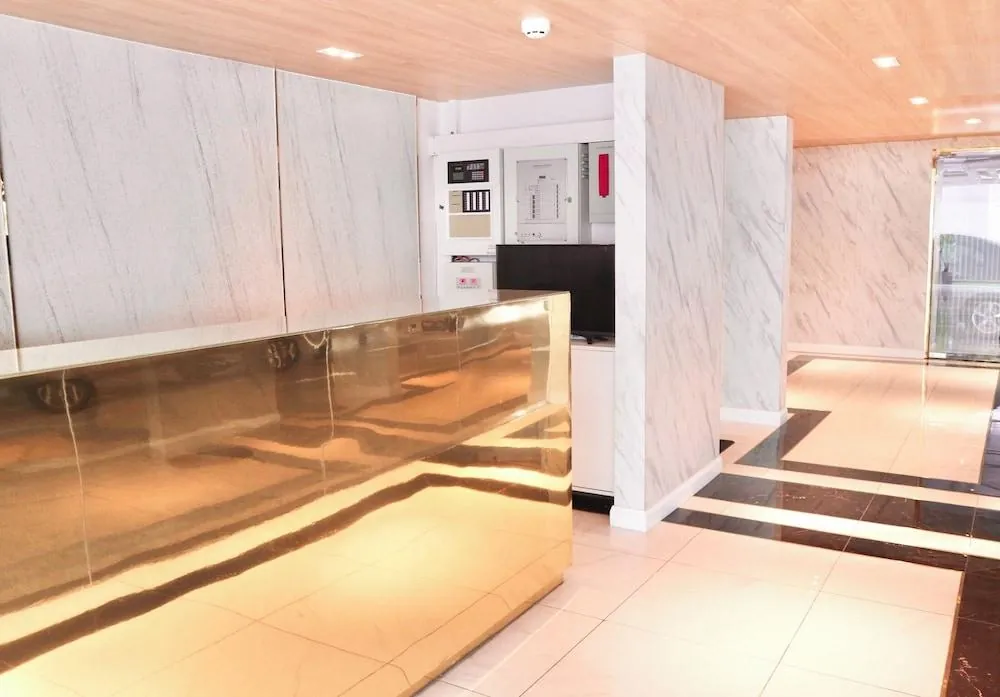 Icon Narindra Suites Hotel Sukhumvit Bangkok Thailand