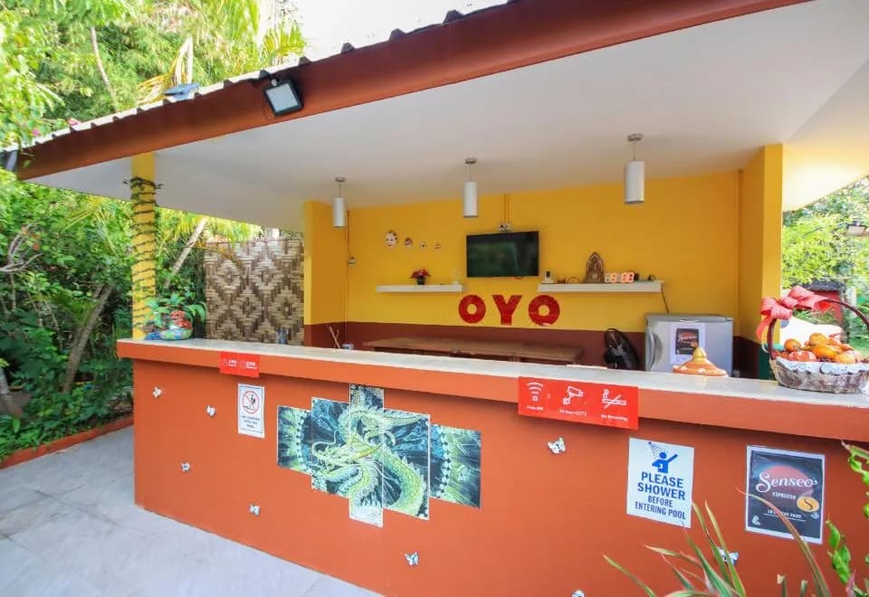 Ban Elephant Blanc Bungalow
