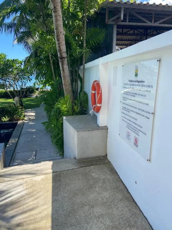 Luxuriously private seafront bangtao beach