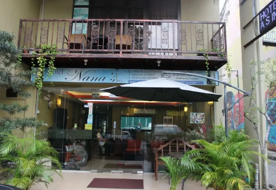 Hotel Nanas Inn