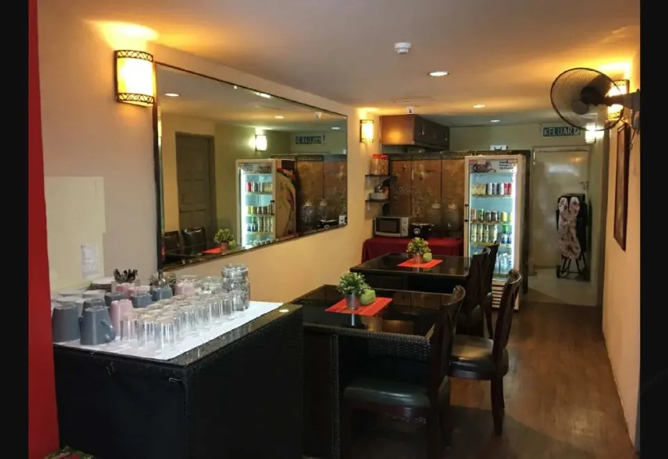 Hotel Nanas Inn